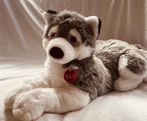 Big trudi wolf - trudi,
