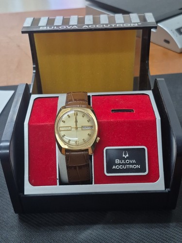 Rare vintage bulova accutron - rare,
