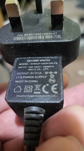 Switching adaptor power - switching,