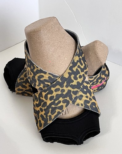 Nike studio wrap size small - studio,