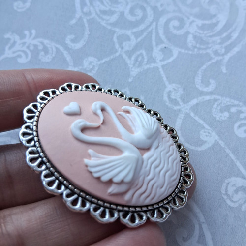 Kissing swans cameo brooch - cameo,