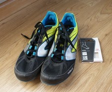Running spikes trainers UK