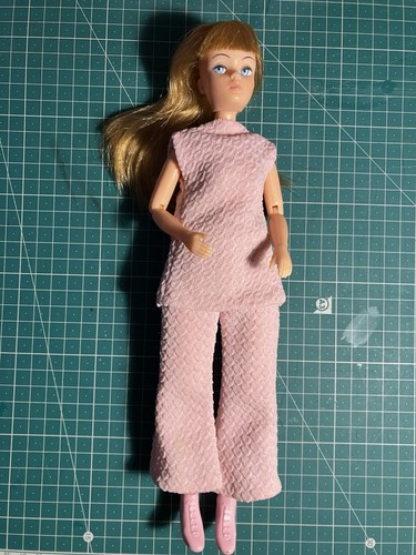 Vintage 60s uneeda dollikin - uneeda,