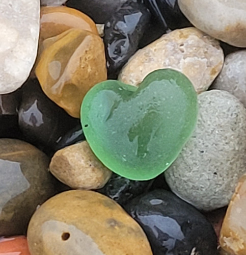 Sea glass heart - piece, 3.7cm