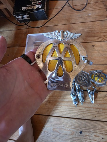 Car badge emblem retro - aa,