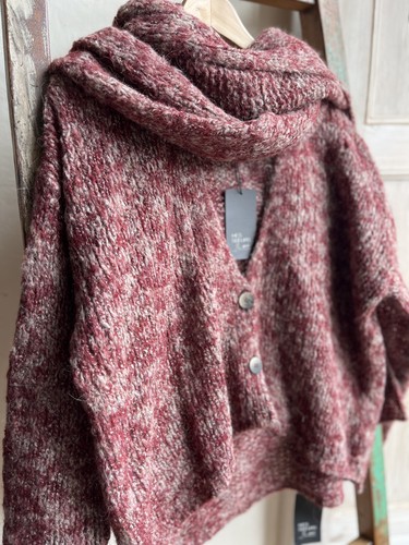 Bnwt mes soeurs moi - soeurs, et