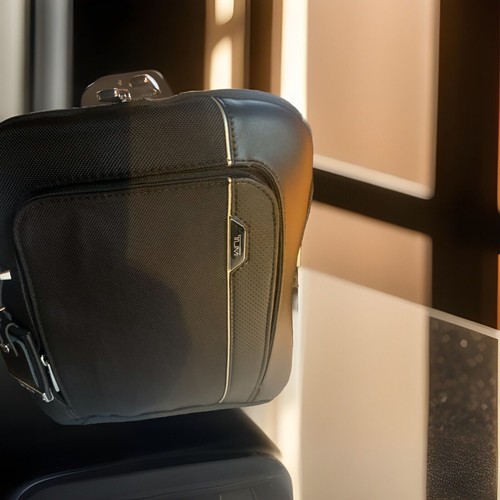 Tumi arrive olten crossbody - tumi,