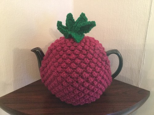 New raspberry hand - raspberry, tea