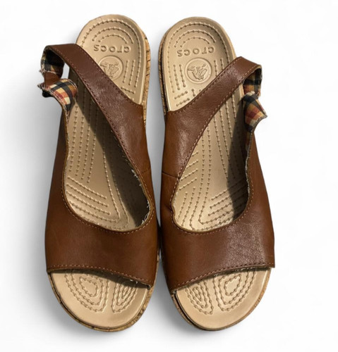 Crocs leigh brown leather - a,