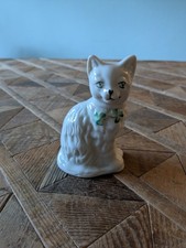 Irish Belleek Fine Parian China Hand Crafted Classic Quizzical Cat 2200 Ireland