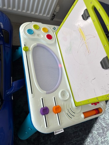 Baby einstein curiosity - baby, table