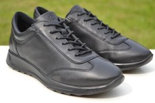 ECCO  BNIB Ladies Sneakers