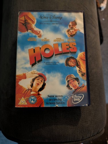 Holes dvd walt - -, movie