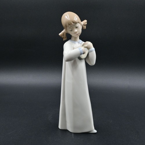 Lladro figurine 4871 girl - figurine,