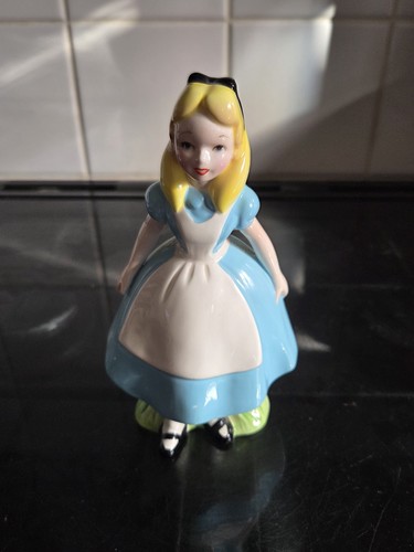 Disney japan alice - alice, in