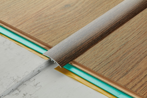 Aluminium wood effect door - aluminium,