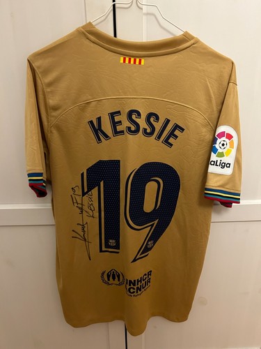 Barcelona kessié signed - kessié,
