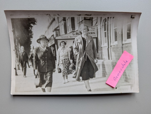 Old walking photo women - walking,
