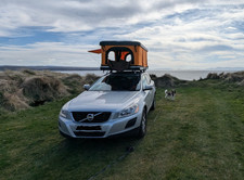 TentBox Classic 2.0 Orange Pre-Loved | Only selling as now have two dogs