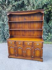 ROYAL OAK DRESSER