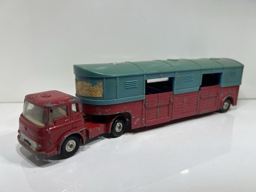 Corgi major toys - major,