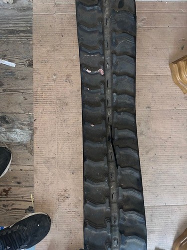 Camso 180x60x34 rubber tracks - rubber,