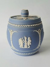 Wedgwood blue jasper - ?,