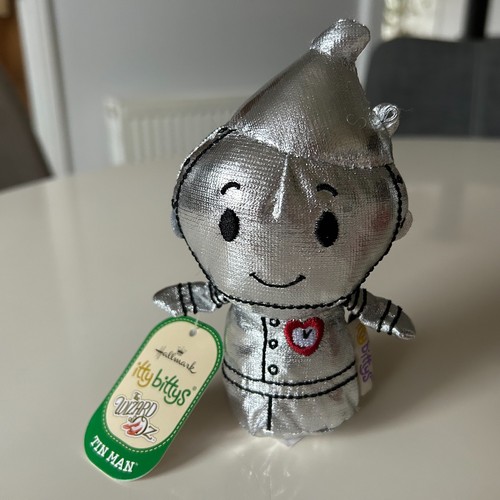 Hallmark itty bittys - wizard, of
