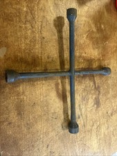 vintage car wheel brace