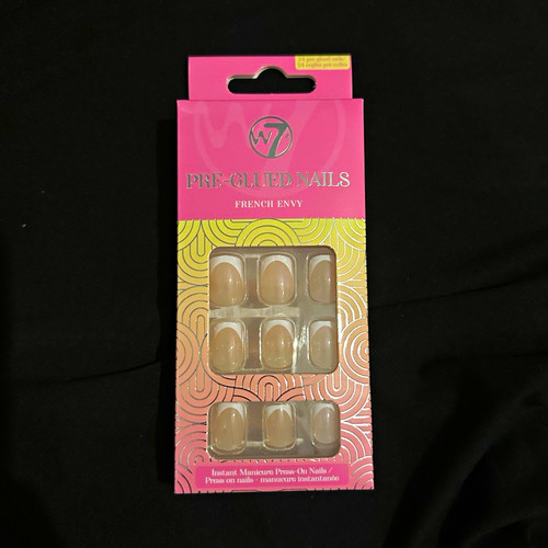 Pre glued nude french tip - nude,