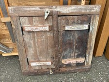 RUSTIC VINTAGE STYLE WINDOW