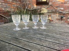 Vintage Stuart laurel