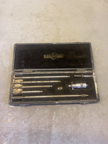 Cased vintage moore wright - cased,