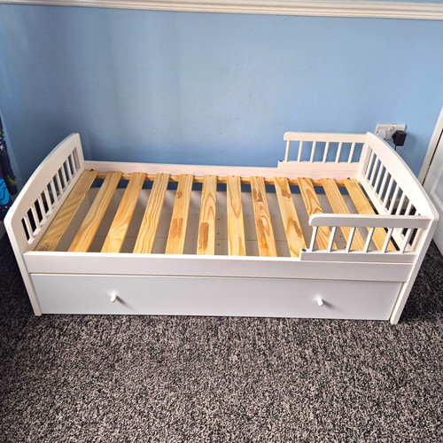 Jesse toddler bed - jesse, drawer