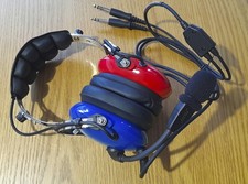 Pilot Child Aviation Headset - excellent condition - P51C - Blue/Red