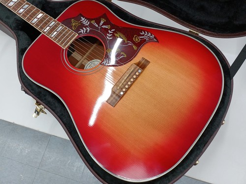 Gibson hummingbird acoustic - gibson,