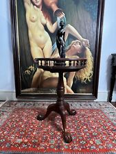 Circular Wine Table With