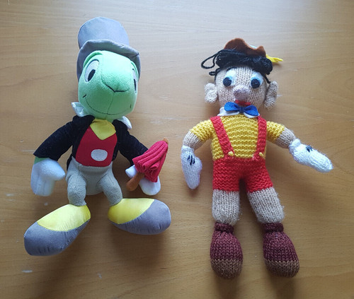 Jiminy cricket pinocchio - cricket,