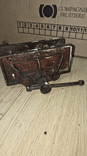 Rededa carpenters vice - no,