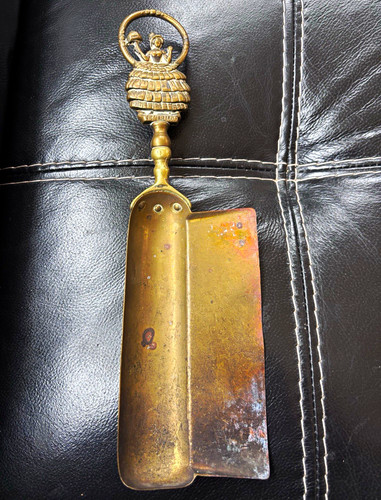 Vintage 1920s peerage - peerage, brass
