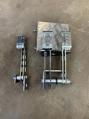 Pedal set floor mounted brisca - floor,