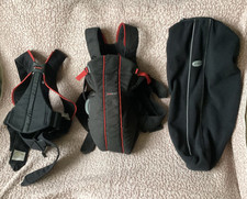 Baby Bjorn Active Black Red