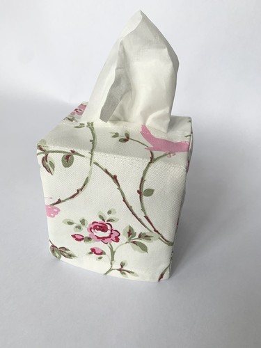 Bird trail fabric tissue - trail,