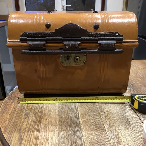 Antique tin steamer - tin, /