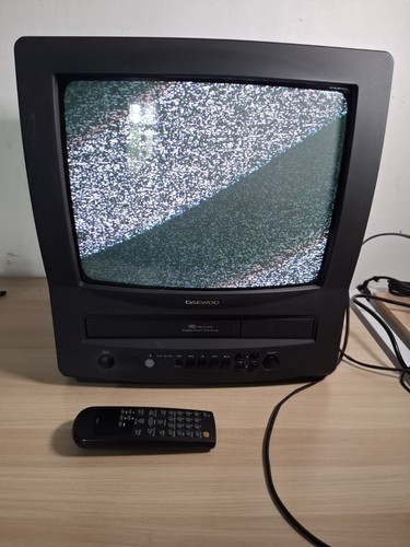 Daewoo crt vhs combo - 14”,