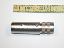 Adapter hardware small cup -