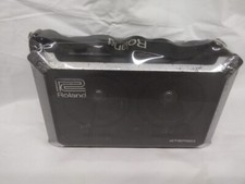 Roland MB-CUBE Mobile Cube Black compact battery-powered stereo mobile amplifier