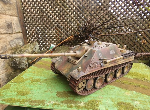 Built and airbrushed heng - built,