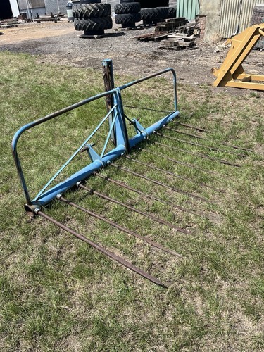 Tractor point linkage - 3,