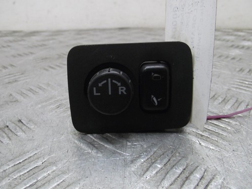 Nissan elgrand electric wing - electric,